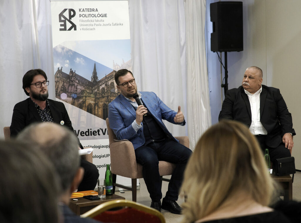 Martin Šoman (UPJŠ), Igor Šimko (HLAS-SD), Andy Sitkár (SMER-SSD)