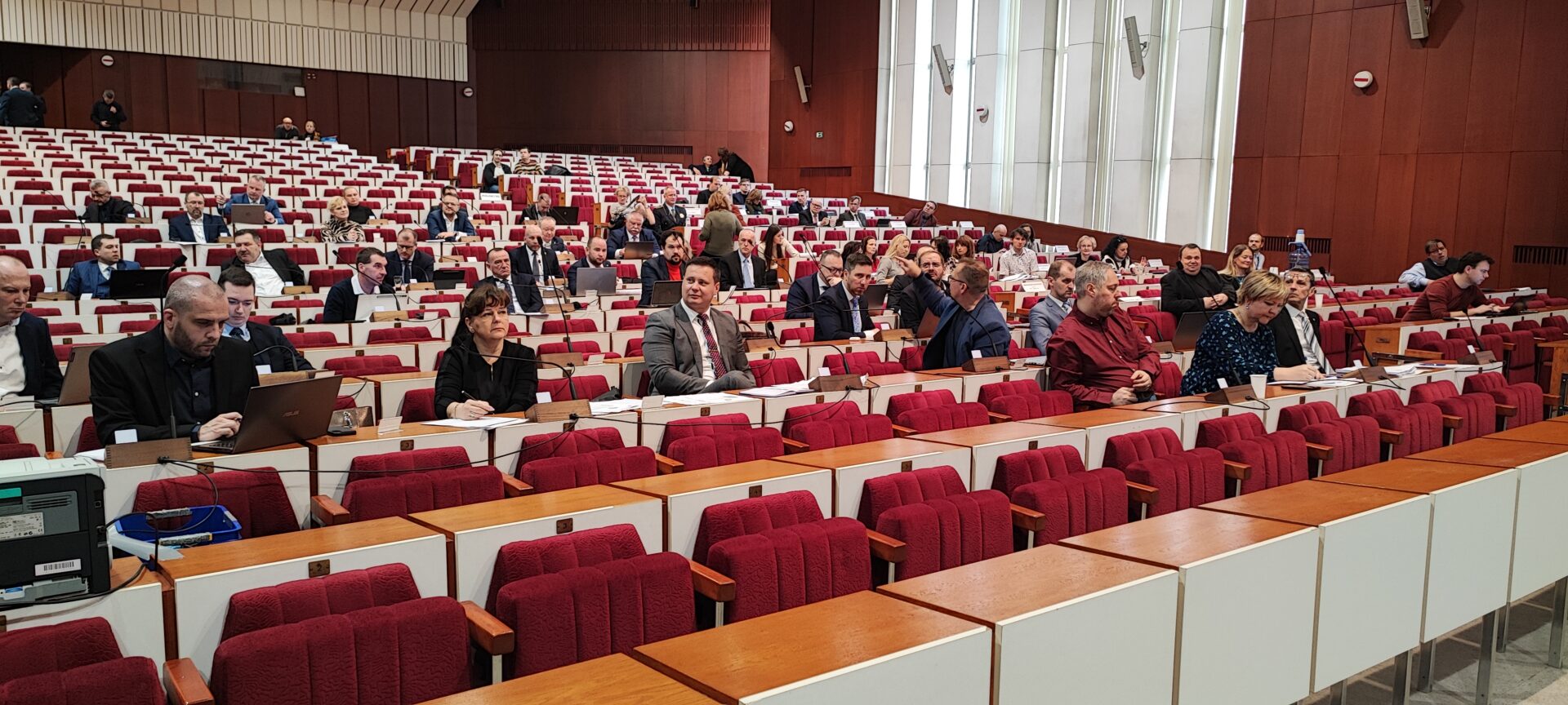 Redakcia SLOVENSKO: DNES